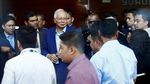 Foto: Senyum Najib Razak saat Diperiksa Komisi Antikorupsi