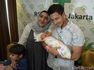 Ini Arti Nama Putri Pertama Fairuz dan Sonny Septian