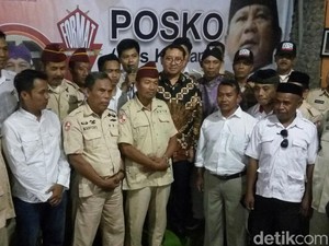 Fadli Zon Resmikan Posko Capres Prabowo Pertama di Indonesia