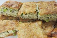 Gurih Mantap! Martabak Telur Buat Buka Puasa Ada di Sini