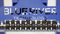 Pengembangan Artificial Intelligent di bidang pertanian tidak hanya dilakukan oleh ecoRobotic. Sebuah perusahaan di California, Amerika Serikat bernama Blue River Technology juga sedang mengembangkan sebuah mesin semprot herbisida. Stephen Lam/Reuters.