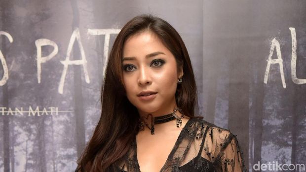 Nikita Willy.