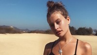 Kalau tidak main ke pantai, Lexi juga suka hiking. Ini Lexi saat hiking di Runyon Canyon, AS. (Instagram/Lexi Wood)