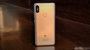 Tersemat RAM 3 GB dan ROM 32 GB. Foto: Adi Fida Rahman/detikINET