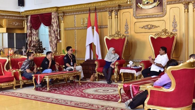 Gubernur Soni: Jembatan Maros Selesai Sebelum Lebaran Gubernur Soni: Jembatan Maros Selesai Sebelum Lebaran