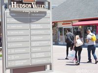 Papan petunjuk di Woodbury Common Premium Outlets (Septiana Ledysia/detikTravel)