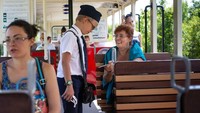 Foto: Gyermekvasutas Otthon bukanlah sebuah akademi khusus melainkan tempat latihan ektrakurikuler untuk Gyermekvasut atau jalur kereta api 7 yang berkecepatan 20 km per jam (CNN Travel)