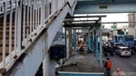 Halte Bus TransJakarta BNN Dibongkar