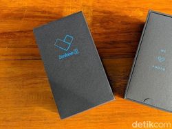 Unboxing Zenfone 5, Menggoda dari Berbagai Sisi