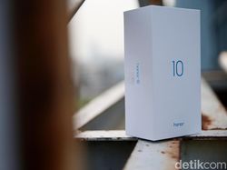 Unboxing Honor 10, Ponsel Gahar Pembunuh Flagship