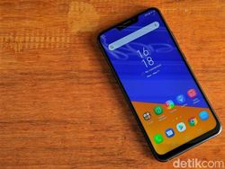Unboxing Zenfone 5, Menggoda dari Berbagai Sisi