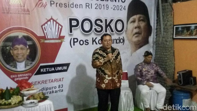 Catat 100 Janji Jokowi Tak Ditepati, Fadli Zon: Ciri-ciri Munafik Catat 100 Janji Jokowi Tak Ditepati, Fadli Zon: Ciri-ciri Munafik