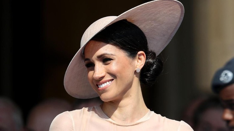 Aturan Kerajaan Inggris yang Dilanggar Meghan Markle Aturan Kerajaan Inggris yang Dilanggar Meghan Markle