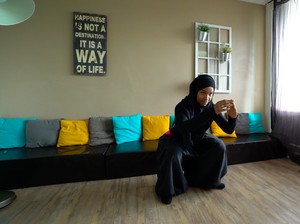 Sylvie Eberena, YouTuber Prancis Inspirator Para Muslimah