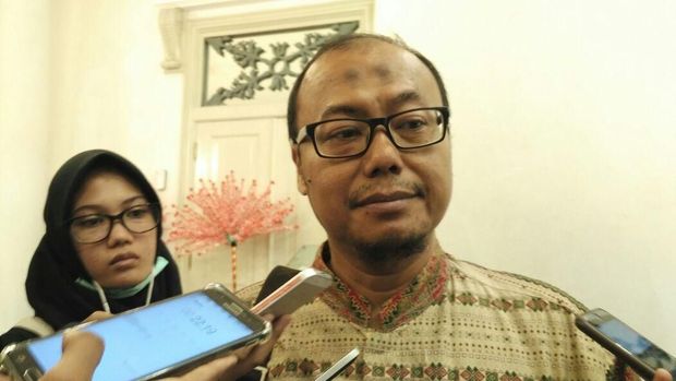  Sandiaga menjelaskan Johan Romadhon mampu memimpin BUMD DKI Jakarta. 