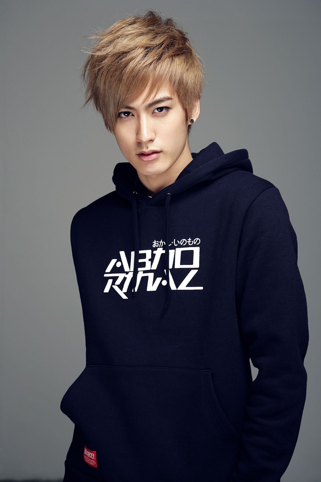 Sama seperti Jungshin, Jaehyo Block B juga merupakan member yang paling tinggi di grupnya, dan juga yang paling ramping. Meskipun tingginya 182 sentimeter, ia memiliki berat badan 60 kilogram. Foto: Ist.