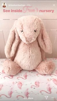 Mengintip Isi Kamar Bayi Khloe Kardashian, Ada Tempat Tidur Rp 63 Juta