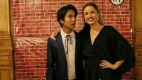 Mikaela merupakan teman sekolah Iqbaal di Amerika Serikat. Dok. Instagram/coffee.baale
