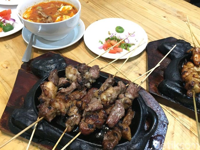 Selasih Enaknya Buka Puasa dengan Sate Domba Garut yang 