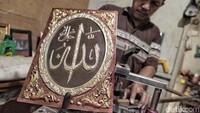 Meningkatnya penjualan kaligrafi diharapkan tidak hanya meningkat selama bulan Ramadan tetapi bisa stabil di bulan lainnya. Karena seni kaligrafi merupakan salah satu seni yang juga bertujuan untuk melestarikan Alquran.