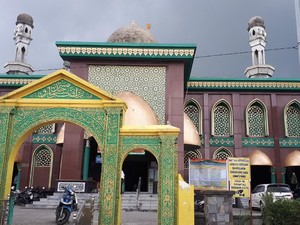 Masjid Raya Pekanbaru Setop Undang Imam Tarawih dari Timteng