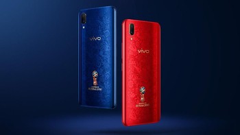 Ponsel ini dilepas seharga 3.698 yuan atau sekitar Rp 8,1 juta. Foto: Sohu