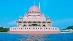 Foto: Masjid Instagrammable Warna Pink di Malaysia