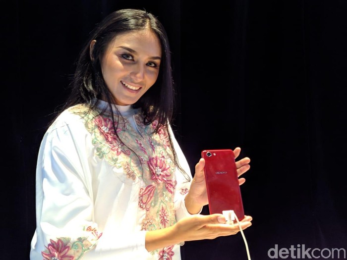 Peluncuran Oppo F7 Youth. Foto: Adi Fida Rahman/detikinet Peluncuran Oppo F7 Youth. Foto: Adi Fida Rahman/detikinet