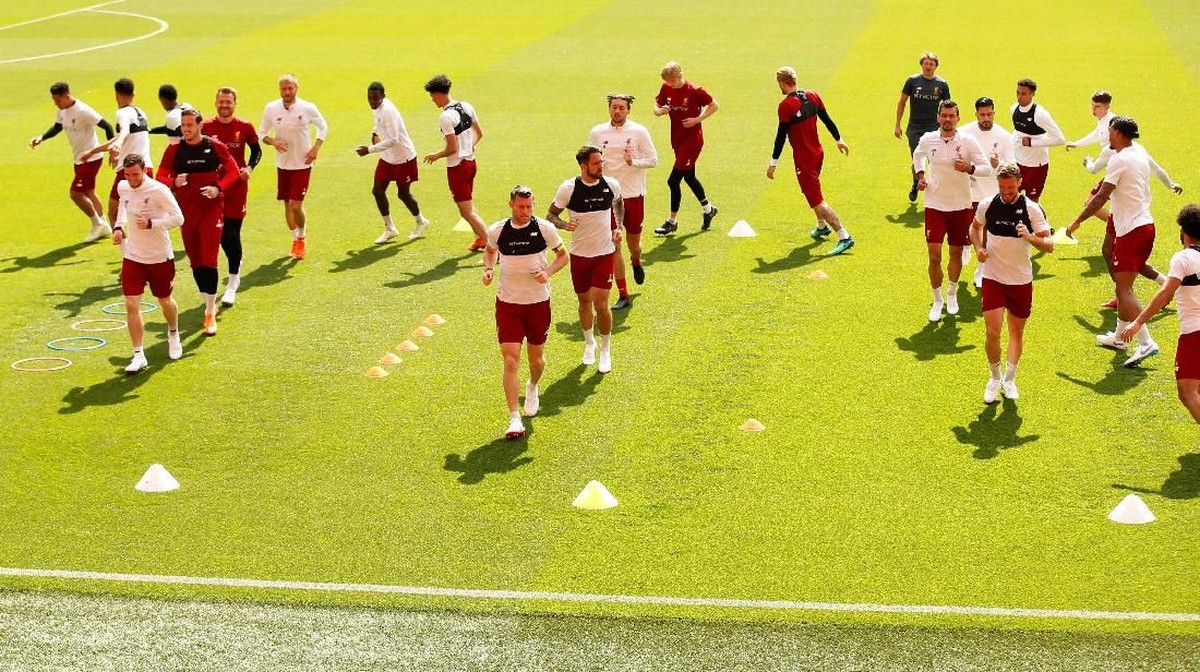 Para Pemain Liverpool berlatih jelang final Liga Champions (Andrew Yates/Reuters)