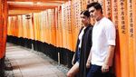 Gaya Liburan Wanita Asia Tercantik di Dunia
