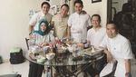 Mengintip Moment Mesra Adly Fairuz Bersama Sang Pacar Saat Kulineran