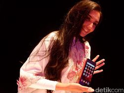 Penampilan Perdana Oppo F7 Youth yang Menggoda