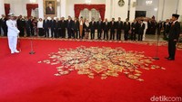 Siwi dilantik sesuai dengan Keputusan Presiden Nomor 43/TNI/Tahun 2018 tertanggal 22 Mei 2018 tentang Pemberhentian dan Pengangkatan Kepala Staf Angkatan Laut.