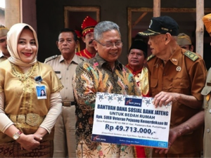 Pemprov Jateng Bedah 2 Rumah Veteran di Purbalingga
