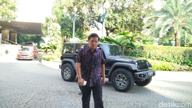 Habiburokhman Sambangi Sandi ke Balai Kota Habiburokhman Sambangi Sandi ke Balai Kota