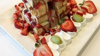 Dipopulerkan oleh para food bloggers di Instagram, Food Jenga mengingatkan kita dengan permainan menyusun blok kayu, yaitu jenga. Foto: Instagram/Istimewa