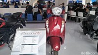 Suzuki Access 125 mengandalkan mesin berkapasitas 124 cc, satu silinder SOHC dengan pendingin udara. Mesin ini dapat menghasilkan tenaga sebesar 8,7 PS pada putaran mesin 7.000 rpm dengan torsi maksimum 10,2 Nm pada 5.000 rpm. Untuk transmisi mengandalkan CVT yang bertugas meneruskan daya ke roda.