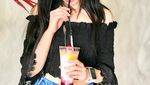 Dibilang Mirip Lucinta Luna, Begini Gaya Makan Gadis Papua Levana Varraiza