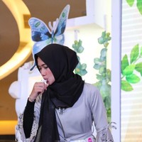 Meski tidak berhasil lolos ke babak final Sunsilk Hijab Hunt 2018, nama Ana Lestiana kini makin populer karena penampilan debusnya yang viral. Videonya saat audisi Sunsilk Hijab Hunt 2018 tersebar di berbagai akun media sosial hingga media online besar di Indonesia. Foto: Nico 