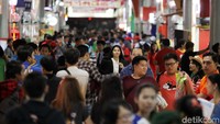 Ribuan orang menghadiri pembukaan Jakarta Fair ini.