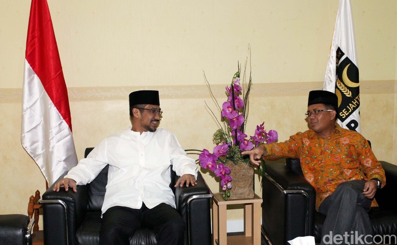 PKS Nilai Samad Lebih Cocok Jadi Menteri Ketimbang Capres PKS Nilai Samad Lebih Cocok Jadi Menteri Ketimbang Capres