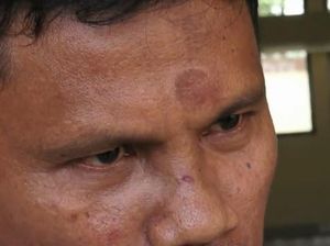 Video Hitler Minta Maaf kepada Amien Rais dan Habib Rizieq