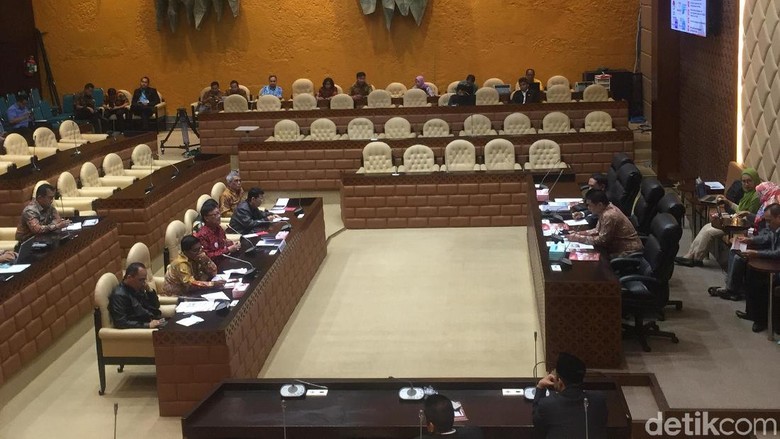 Mendagri: Semoga Pilkada Serentak Aman, karena Ini Aroma Pilpres Mendagri: Semoga Pilkada Serentak Aman, karena Ini Aroma Pilpres