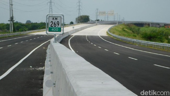 Melaju Mulus di Tol Terusan Brexit untuk Mudik