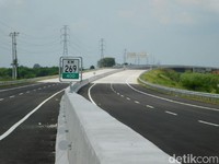 Melaju Mulus di Tol Terusan Brexit untuk Mudik