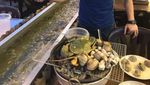 Serunya Mancing Sendiri Lobster dan Kepiting di Resto Buffet Seafood Ini