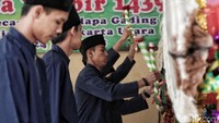 Festival ini diikuti 5 grup yang terdiri dari 3 kelurahan di Kelapa Gading.
