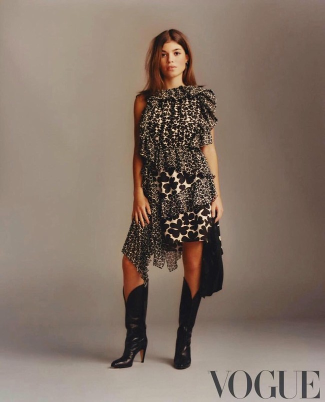 Molly ternyata juga punya bakat sebagai model. Ia pernah muncul di majalah Vogue Inggris. (Foto: Instagram/Molly Moorish)