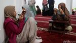 Mengaji Sambil Menunggu Buka Puasa di Masjid An Nahl BSD