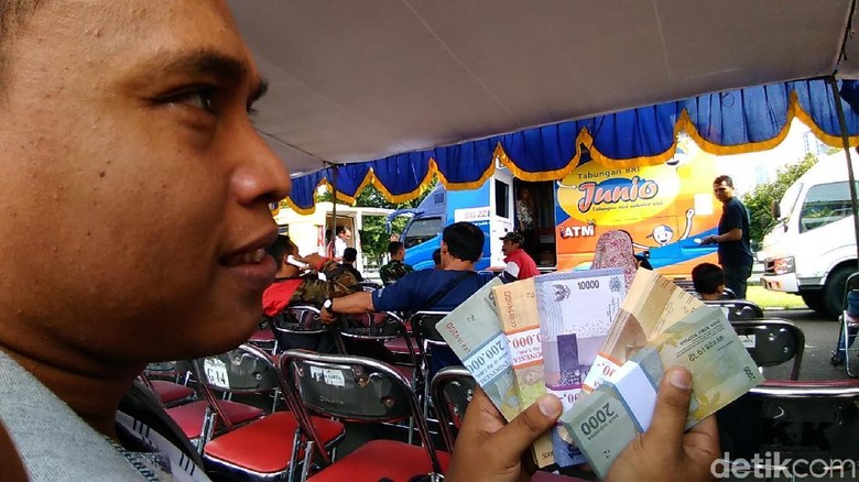 BI Jatim: Warga Bisa Tukar Uang di Makodam, Bank dan Rest Area Tol BI Jatim: Warga Bisa Tukar Uang di Makodam, Bank dan Rest Area Tol